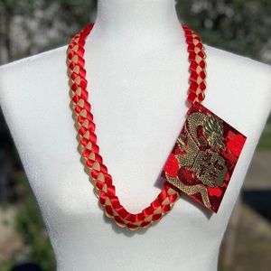 Satin Ribbon Lei ~ Lunar New Year with Dragon Envelope